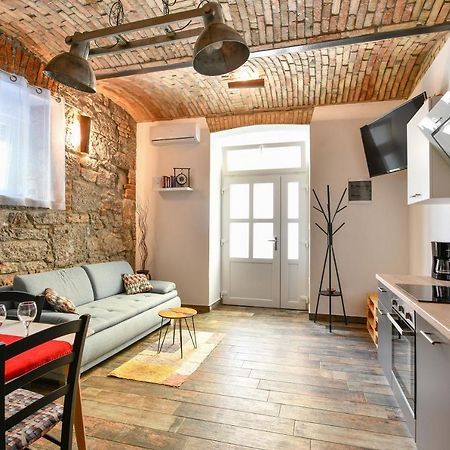 Apartment Rosenberger, Opatija Center With Parking Dış mekan fotoğraf